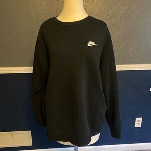 Men’s Nike crew neck sweatshirt